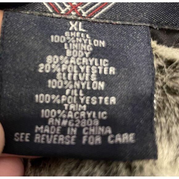 Men's‎ Phat Farm XL Black Jacket With Fur Lining Nylon Comber Jacket - Picture 10 of 14